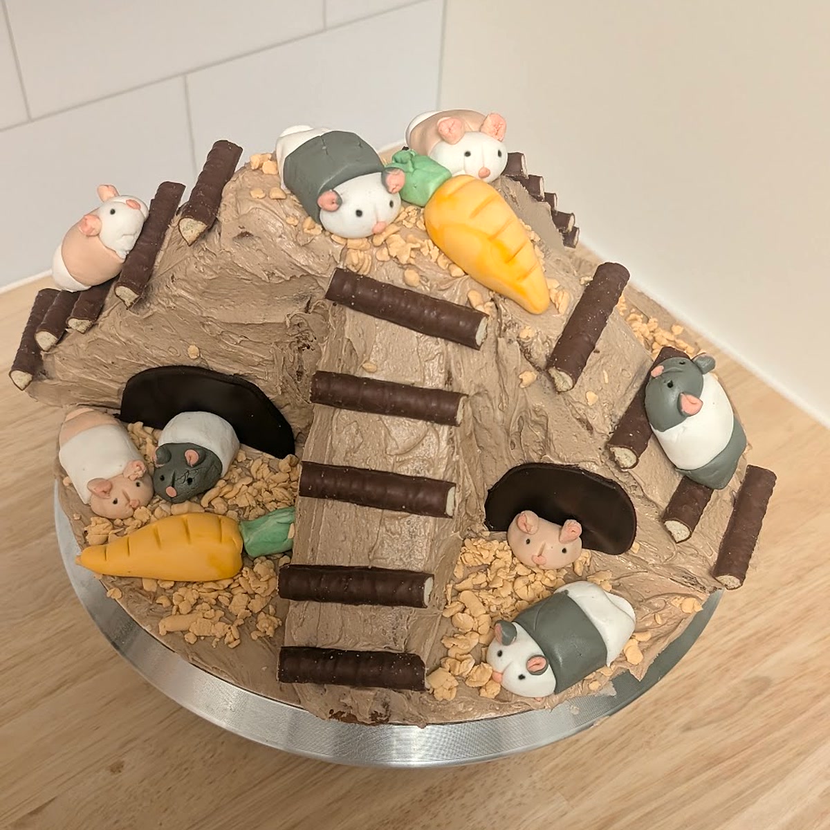 Hamster themed cake