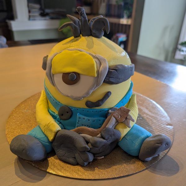 Minion themed cake